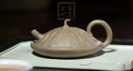 《小蓮蓬》宜興青灰泥工藝美術(shù)師全手工收藏把玩創(chuàng)新壺茶具