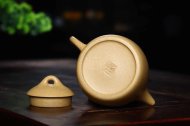 《秦權(quán)》宜興紫砂壺助理工藝美術(shù)師手工黃龍山本山段泥秦權(quán)茶壺茶具