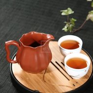 《菱花公道杯2》宜興紫砂壺手工泡茶壺茶具大紅袍