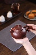 《茄段壺》