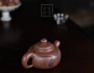 《汲泉》宜興紫砂壺汲泉助理工藝美術(shù)師手工底槽青泡茶壺具